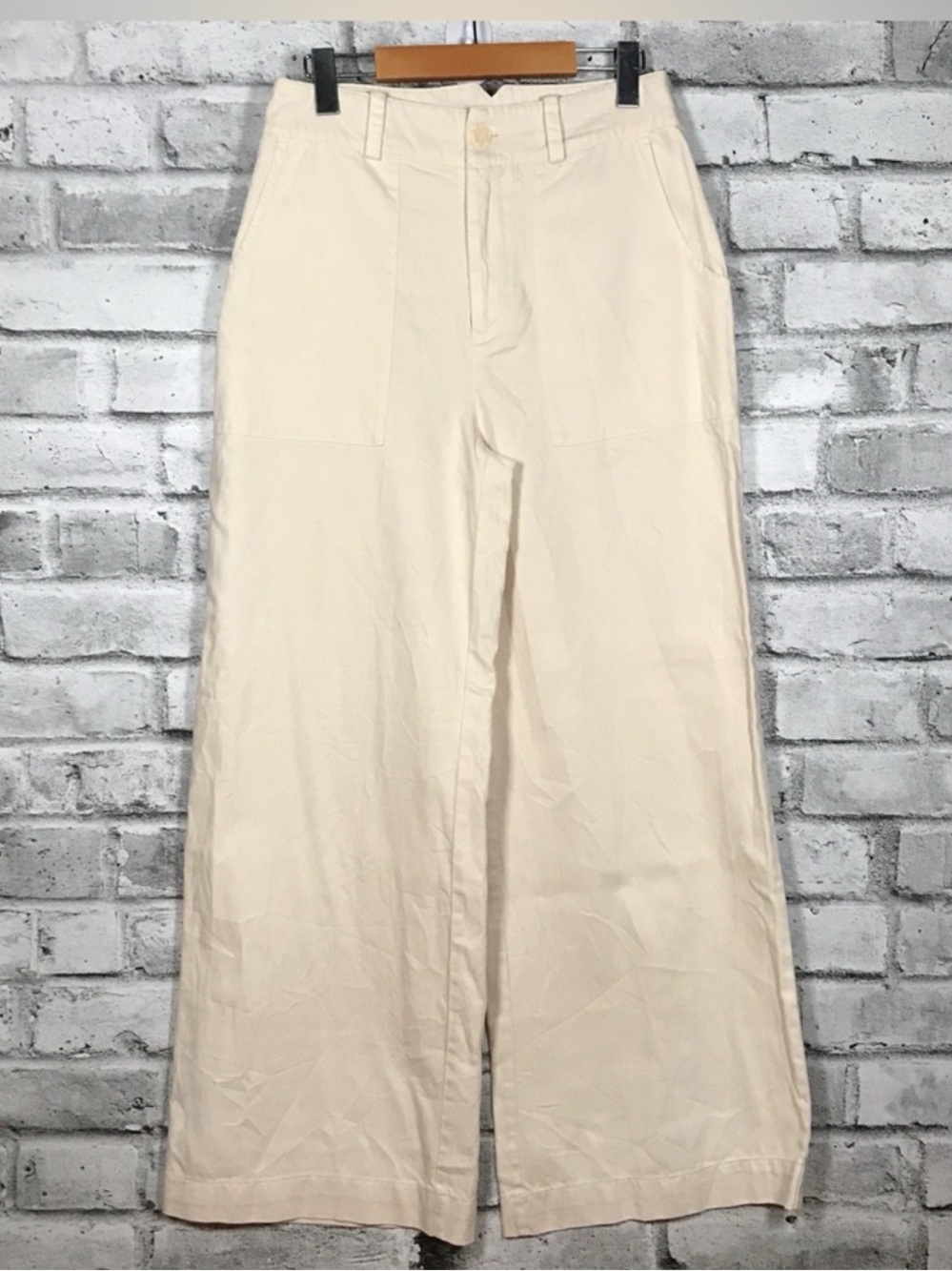 Joie Wide Leg Cream Pants. Size 8